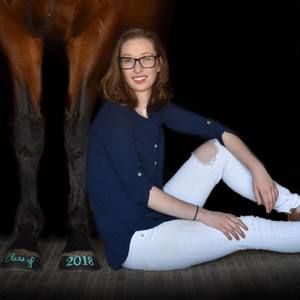 Meet your Posher, Leslie